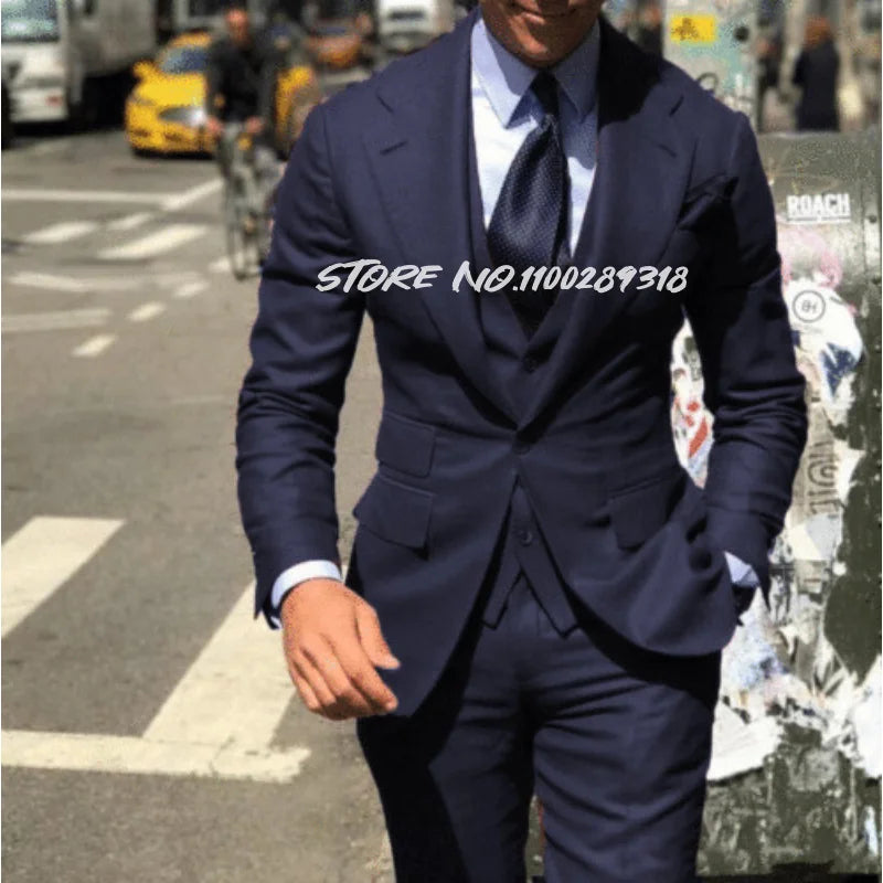 Classy Wedding Tuxedos Suits Slim Fit Suit For Men 3 Pieces Groomsmen Suit Formal Business Suit Costume Homme(Jacket+Vest+Pants)