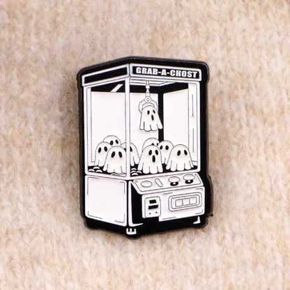 Cartoon Ghost Doll Machine Enamel Pin Vintage Brooches Backpack Accessories Bags Badge Fashion Lapel Jewelry Halloween Gifts