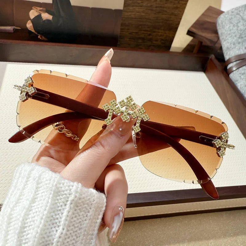 Women's Fashionable Frameless Edged Sunglasses Square Frame Lace Diamond-set Fashionable Glasses 90324