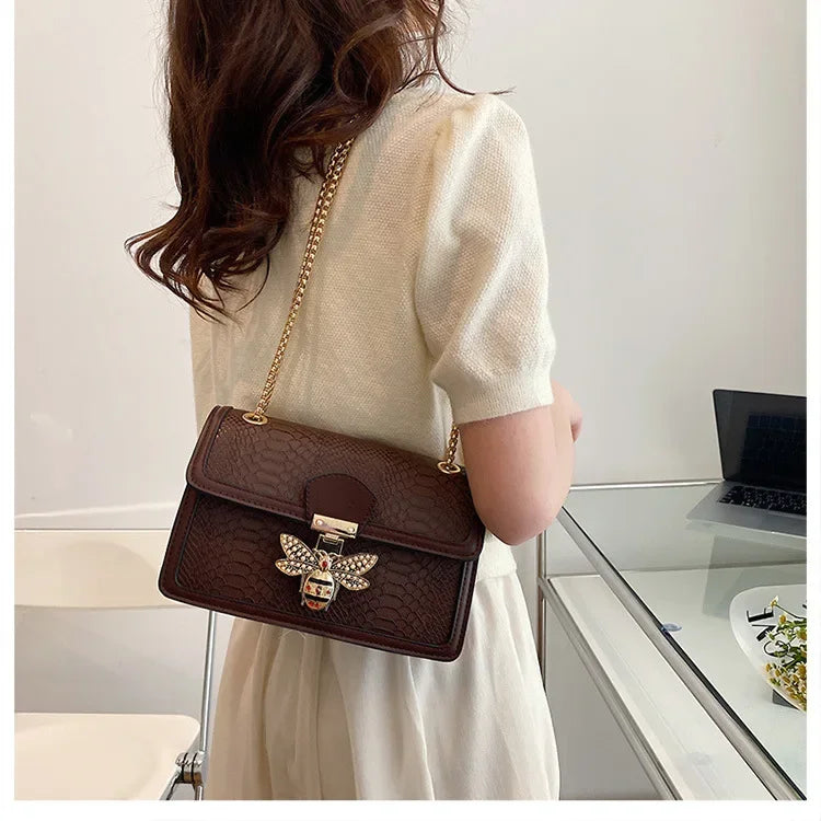 2025 Spring-Summer New Women's Bag - Fashion Designer Foreign Style, Chain Shoulder, Retro Messenger Small Square Bag