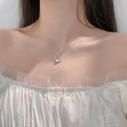 Collares Con Colgante Luxury White Round Pendant Necklaces Women Fashion Jewelry Choker Clavicle Chain Short Charm Necklace