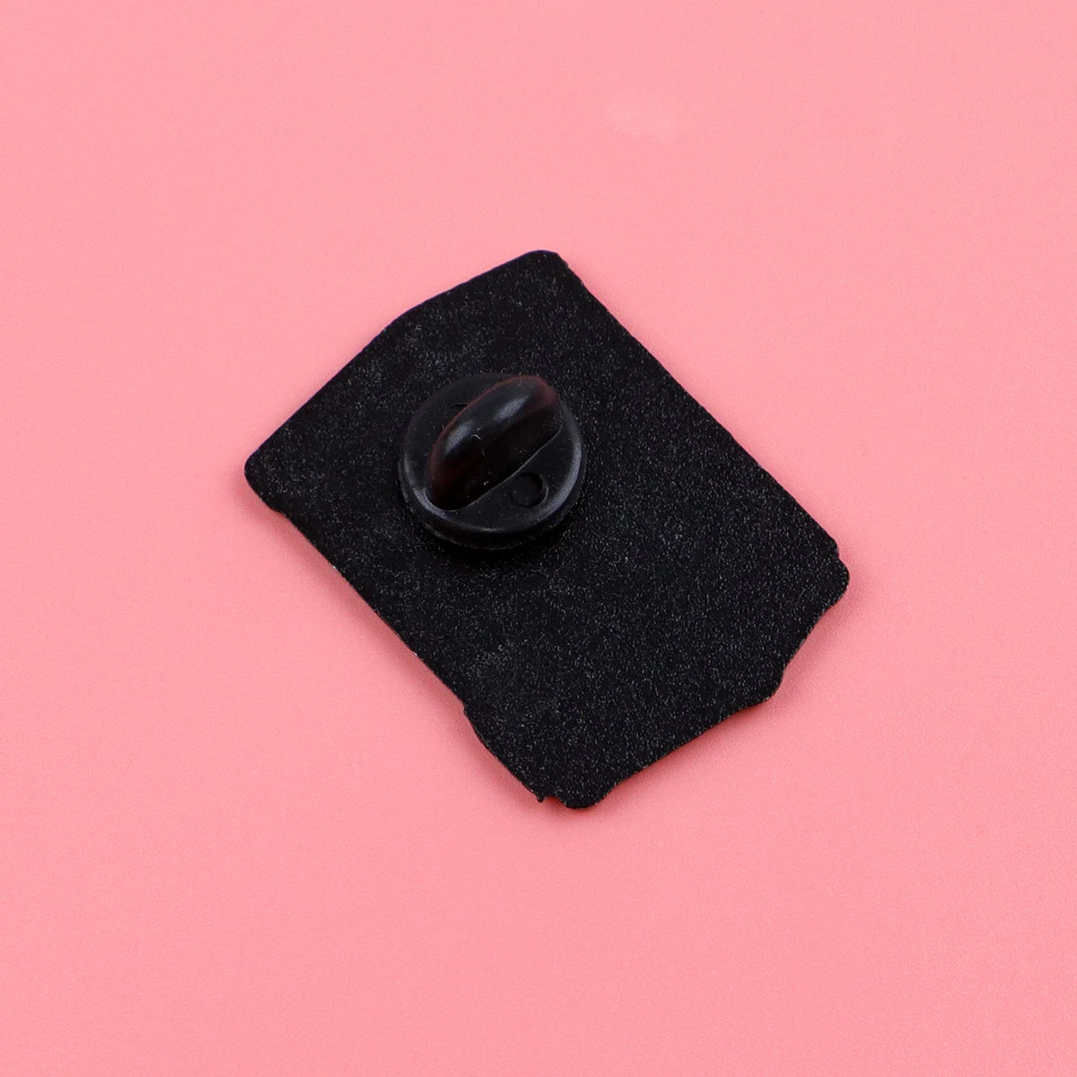 Cartoon Ghost Doll Machine Enamel Pin Vintage Brooches Backpack Accessories Bags Badge Fashion Lapel Jewelry Halloween Gifts