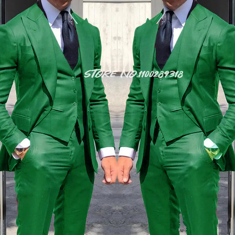 Classy Wedding Tuxedos Suits Slim Fit Suit For Men 3 Pieces Groomsmen Suit Formal Business Suit Costume Homme(Jacket+Vest+Pants)