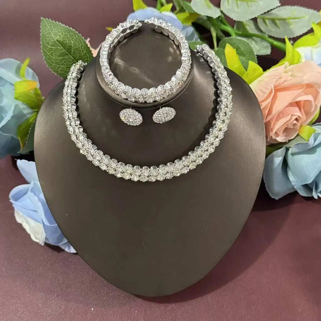1 necklace, 1 pair of earrings, 1 bracelet, fashionable crystal, 3-piece set, rhinestone claw chain, diamond inlaid collar jewel