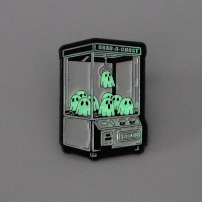 Cartoon Ghost Doll Machine Enamel Pin Vintage Brooches Backpack Accessories Bags Badge Fashion Lapel Jewelry Halloween Gifts